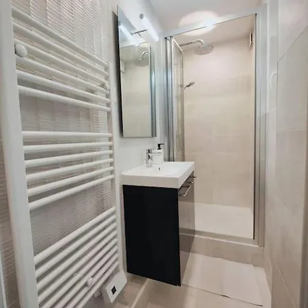 Le Bijou De Montmartre - Au Centre De Apartament *
